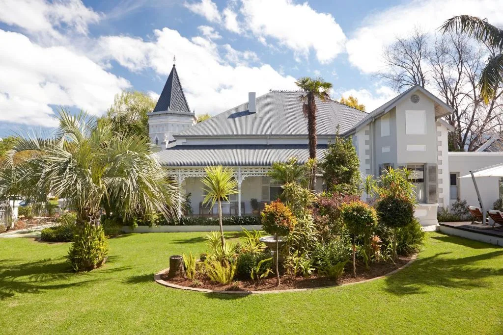 The Robertson Small Hotel and Spa by The Living Journey Collection — 3