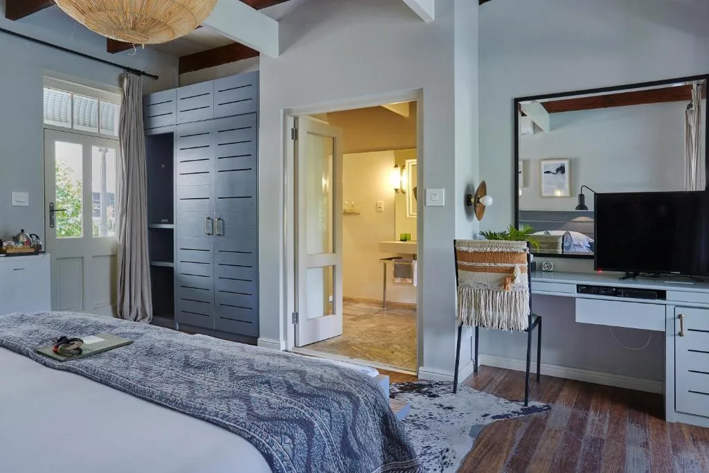 The Robertson Small Hotel and Spa by The Living Journey Collection — 4