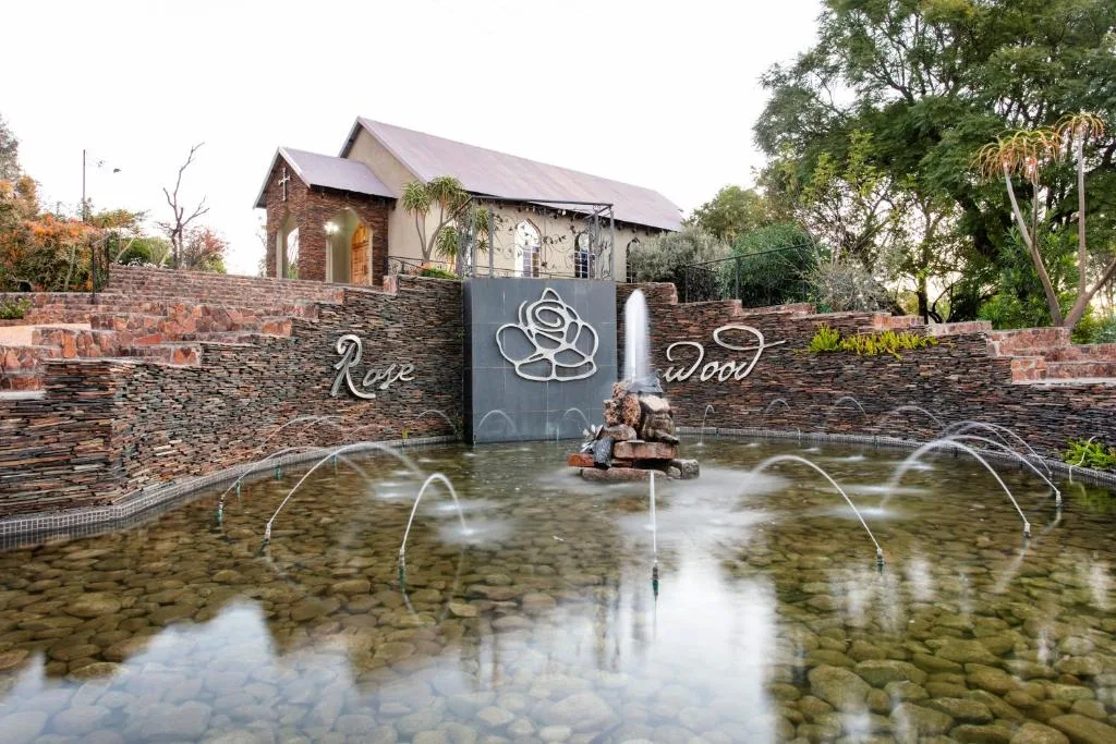 Rosewood Country Hotel