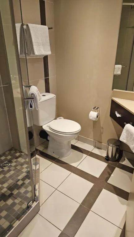 StayEasy Rustenburg — 3