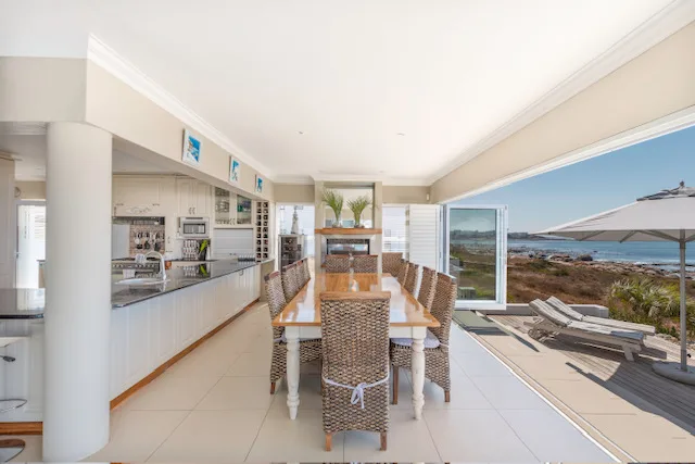Musselcracker Beach Front Bed and Breakfast — 3