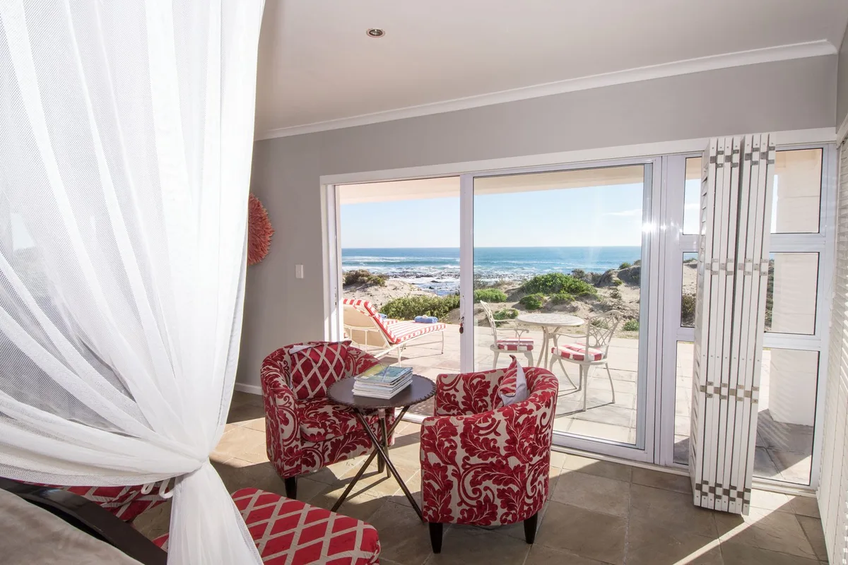 Oystercatcher Villa — 2