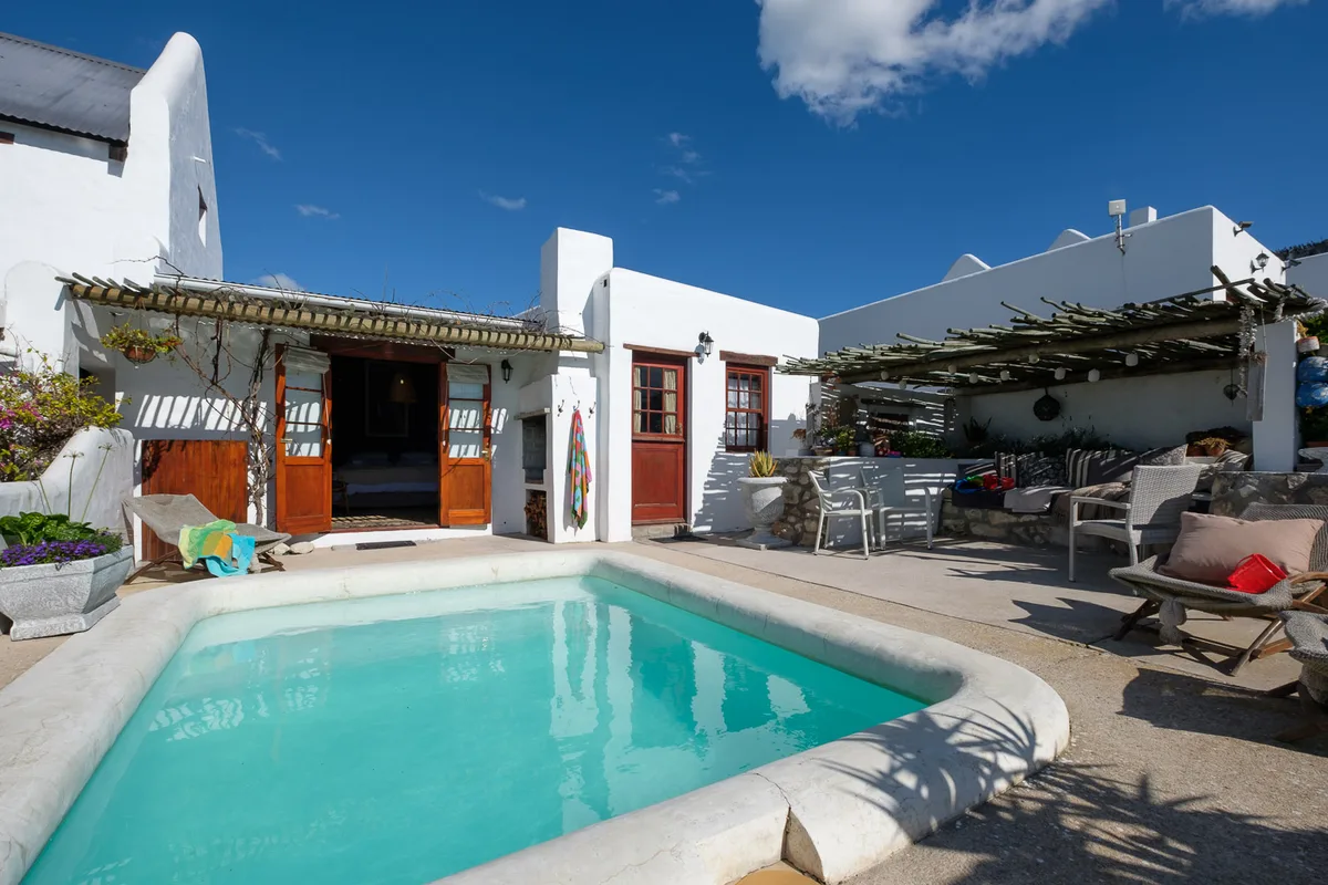 Smugglers' Cottage BnB — 2