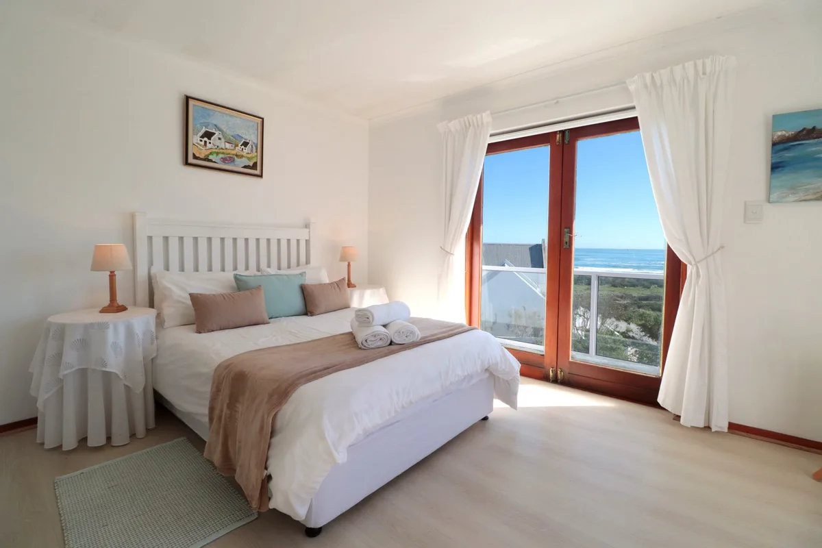 Stay in Paternoster — 2