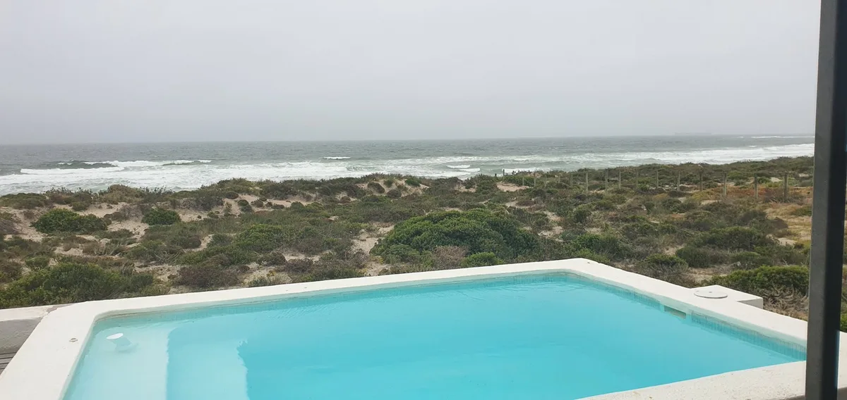 the beach house, britannia bay