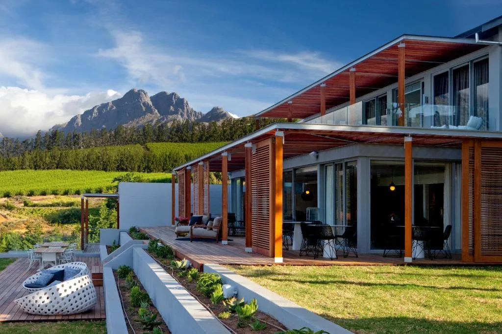 Clouds Estate — 4