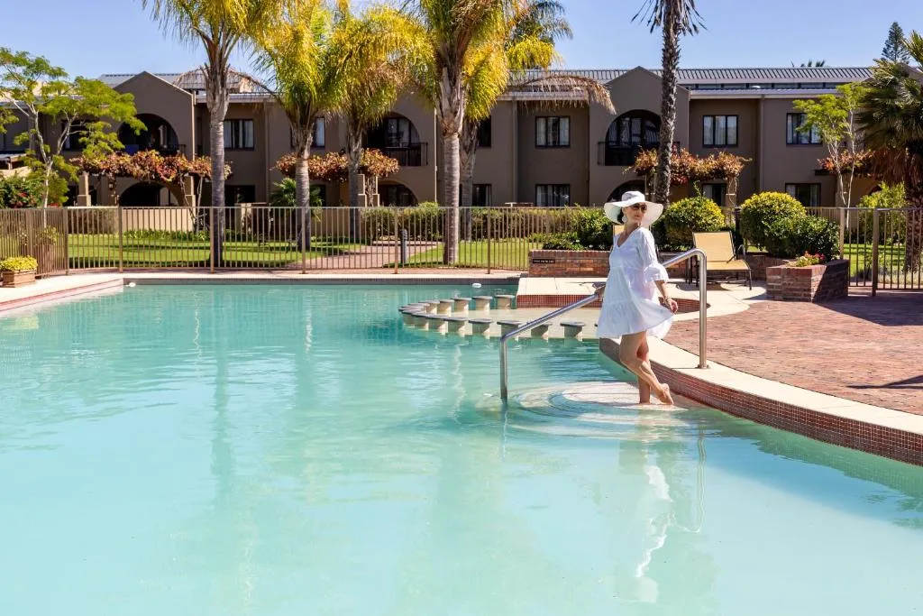 Devonvale Golf & Wine Estate — 4