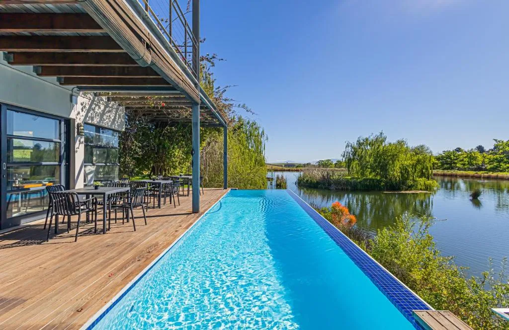Ladybird Boutique Hotel at Kanonkop — 2