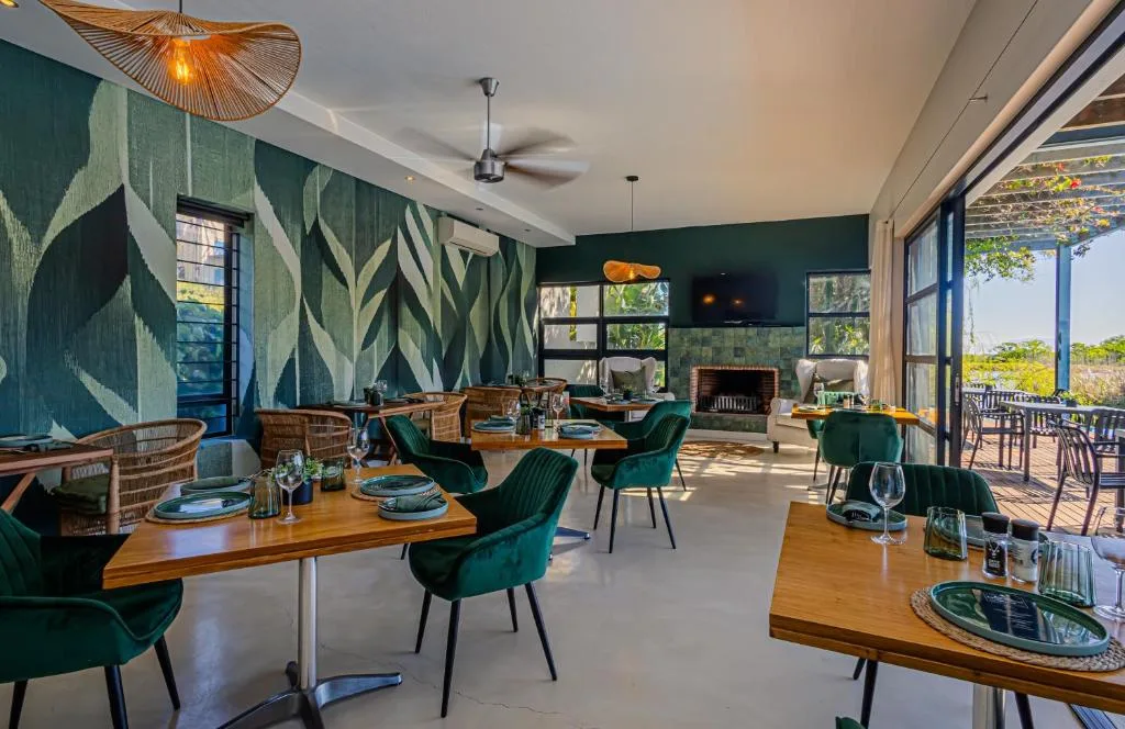 Ladybird Boutique Hotel at Kanonkop — 4