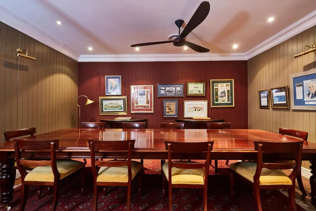 The Devon Valley Hotel — 4