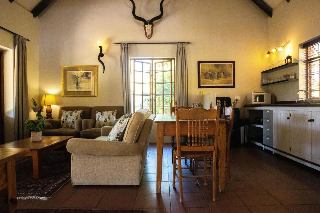 Zebra Cottage and Lodge — 4