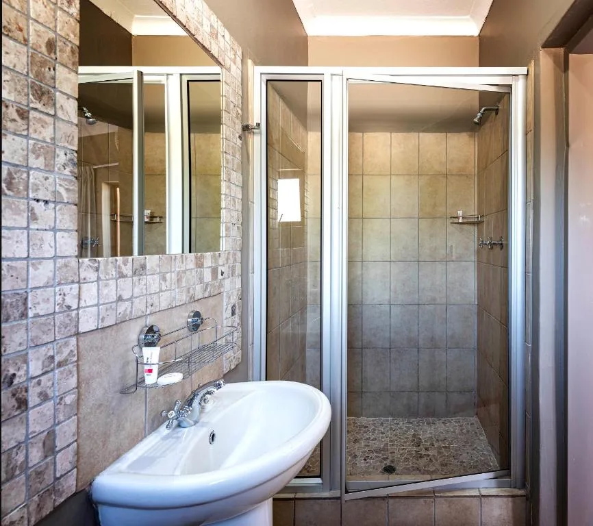 Upington Inn — 3