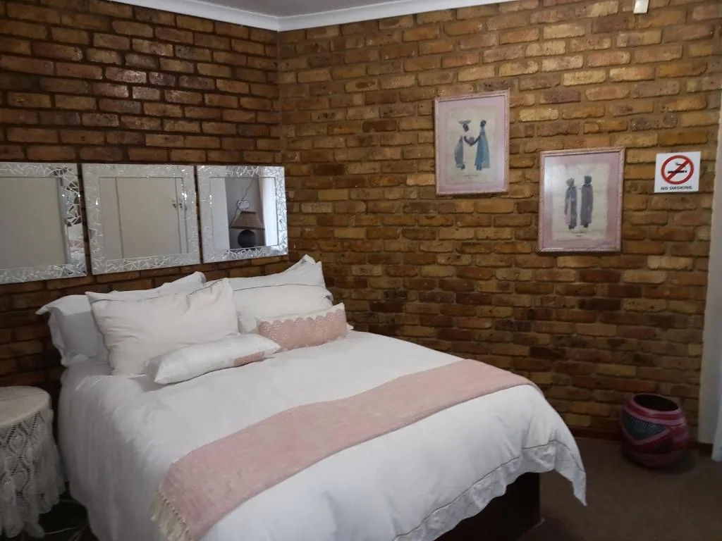 Troas Boutique hotel — 4