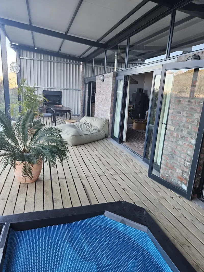 River Edge Accommodation — 2
