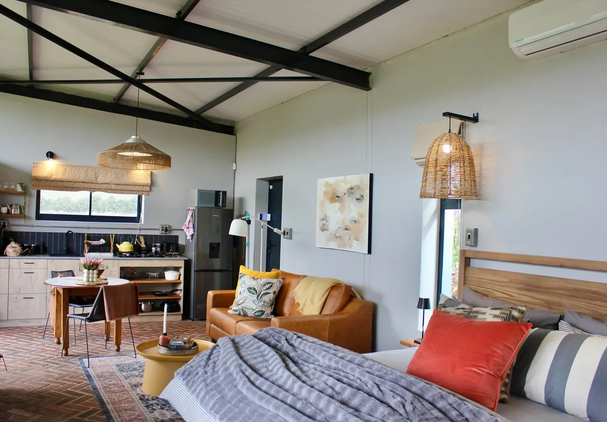 River Edge Accommodation — 3