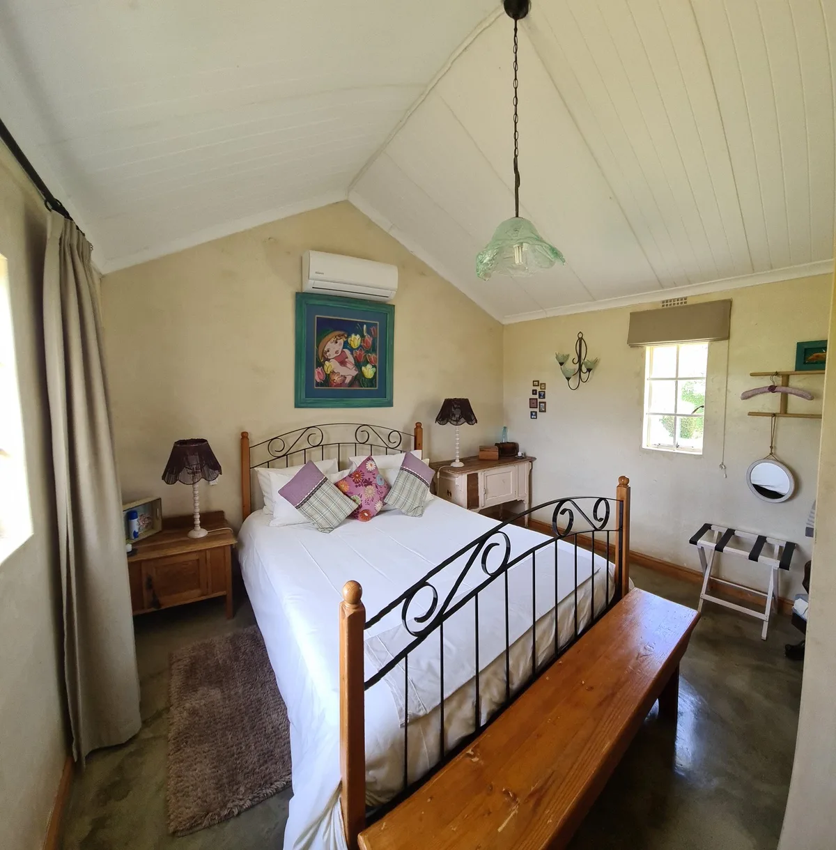 Seven Oaks Vineyard Cottages — 4