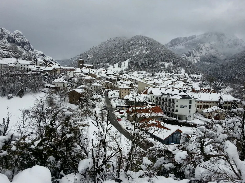 SNÖ Isaba — 5