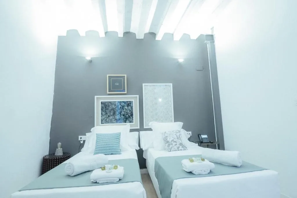 Hotel Boutique Alicante Palacete S.XVII Adults Only — 3