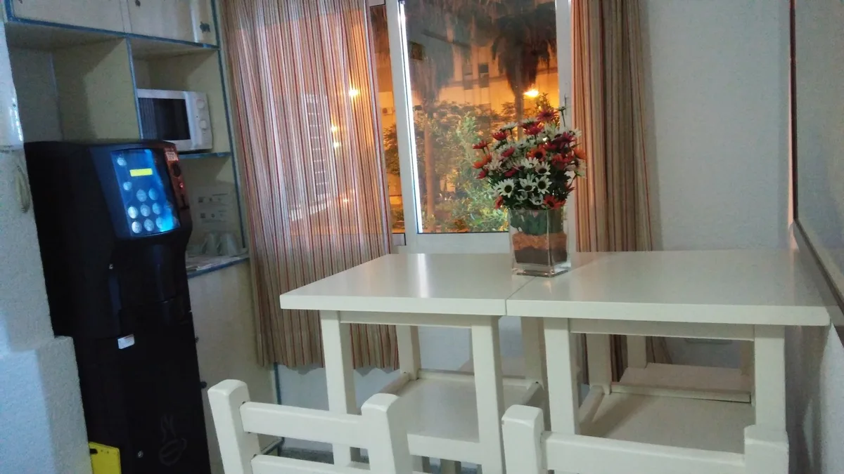 Hostal Maribel Almería — 5