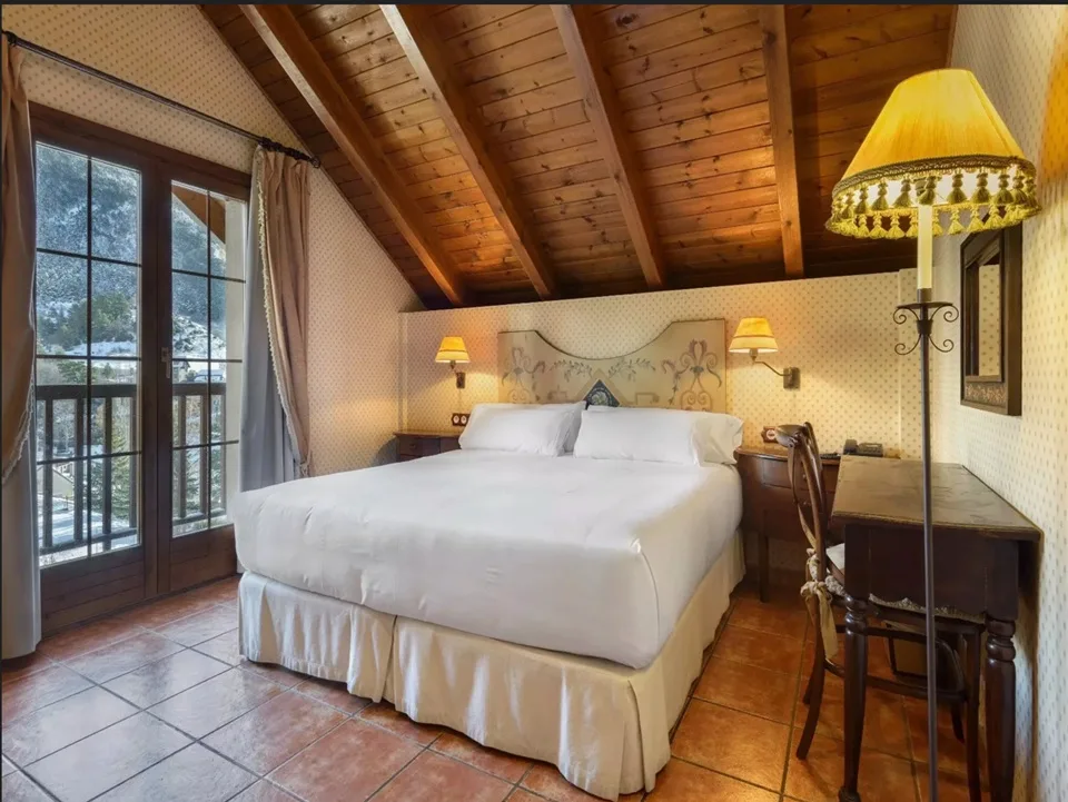 Hotel Bocalé 3000 — 5