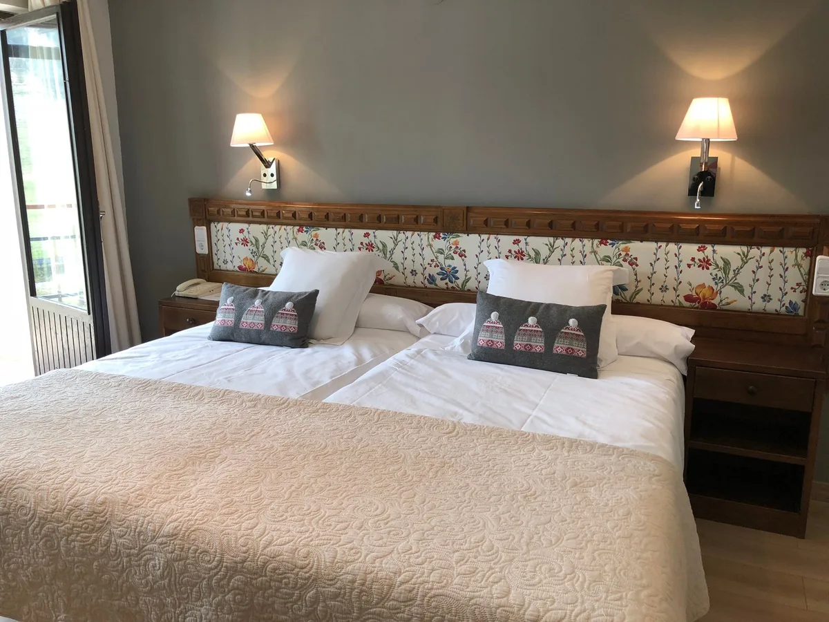 Hotel Edelweiss Candanchu — 4