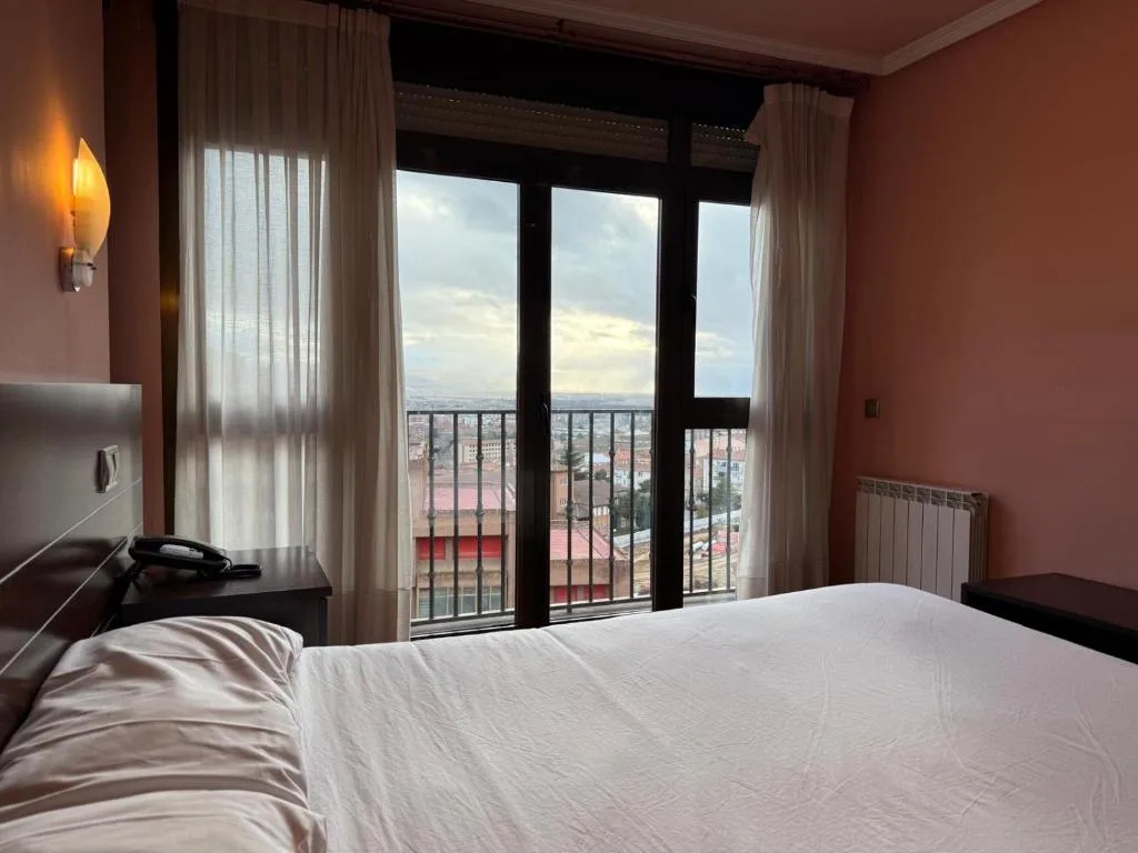 Hotel Santa Teresa — 2
