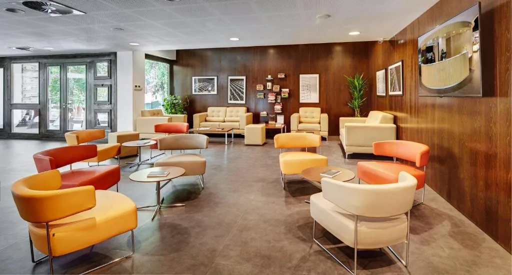 Sercotel Gran Hotel Zurbarán — 4