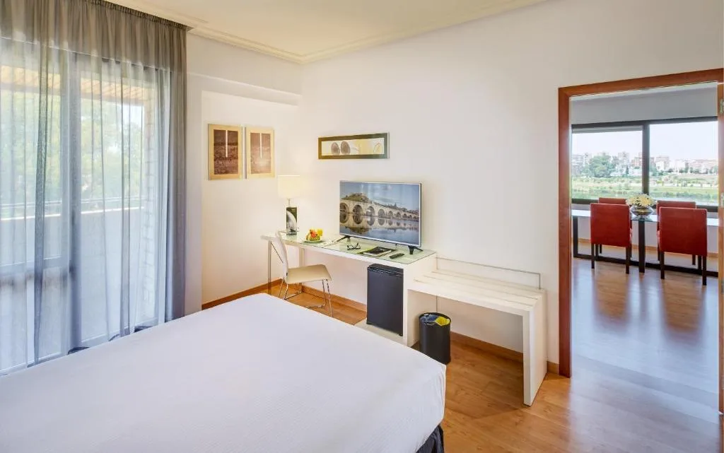 Sercotel Gran Hotel Zurbarán — 5