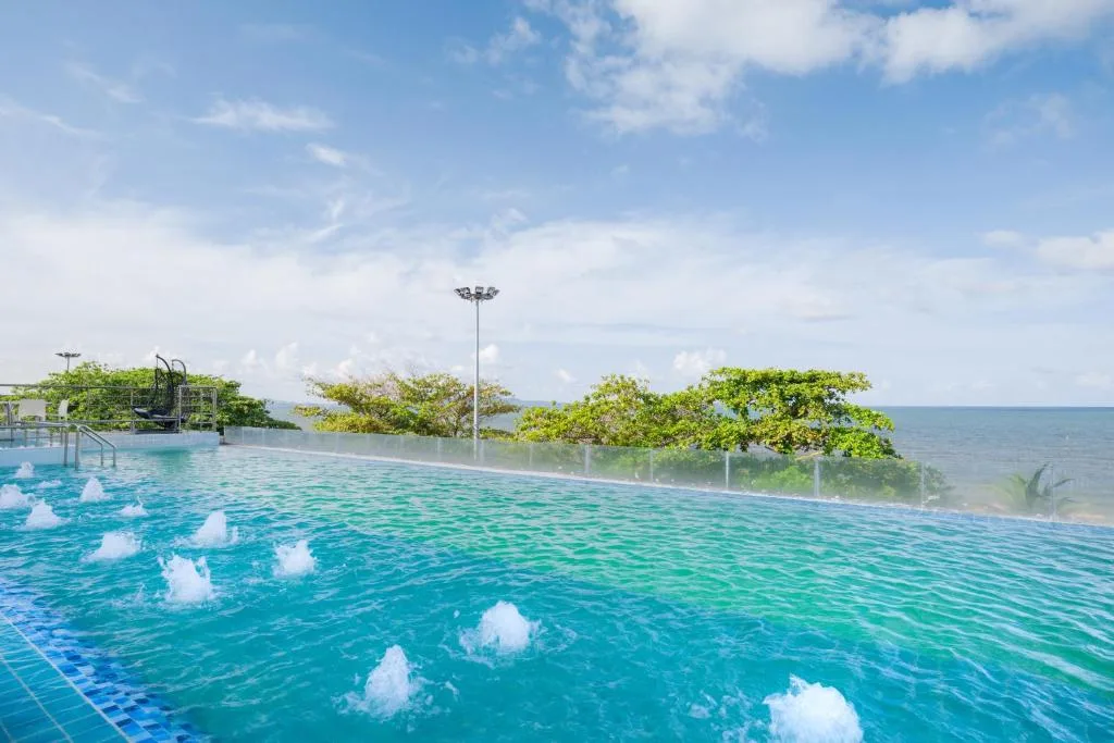 Jomtien Hisotel — 3