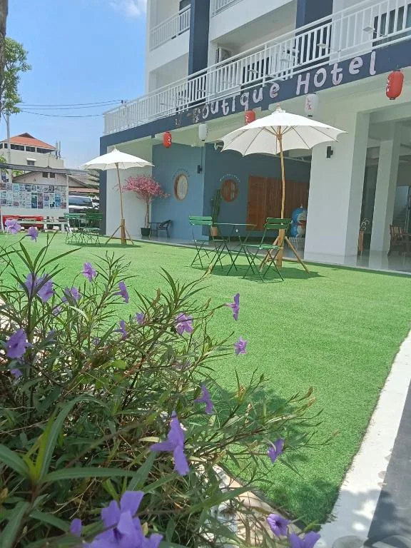 J-Boutique Hotel เจ-บูทีค โฮเทล — 1