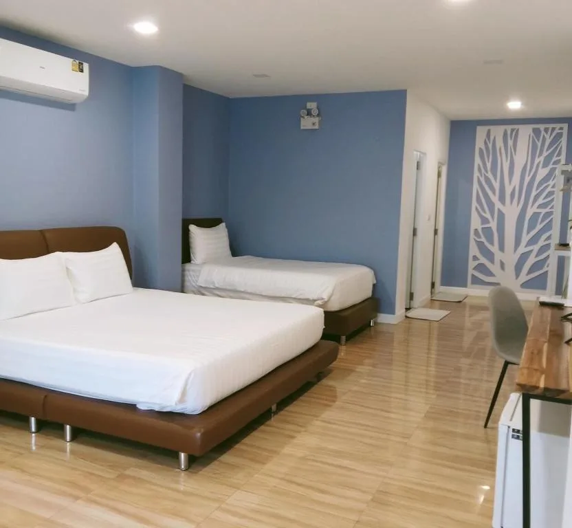 J-Boutique Hotel เจ-บูทีค โฮเทล — 2
