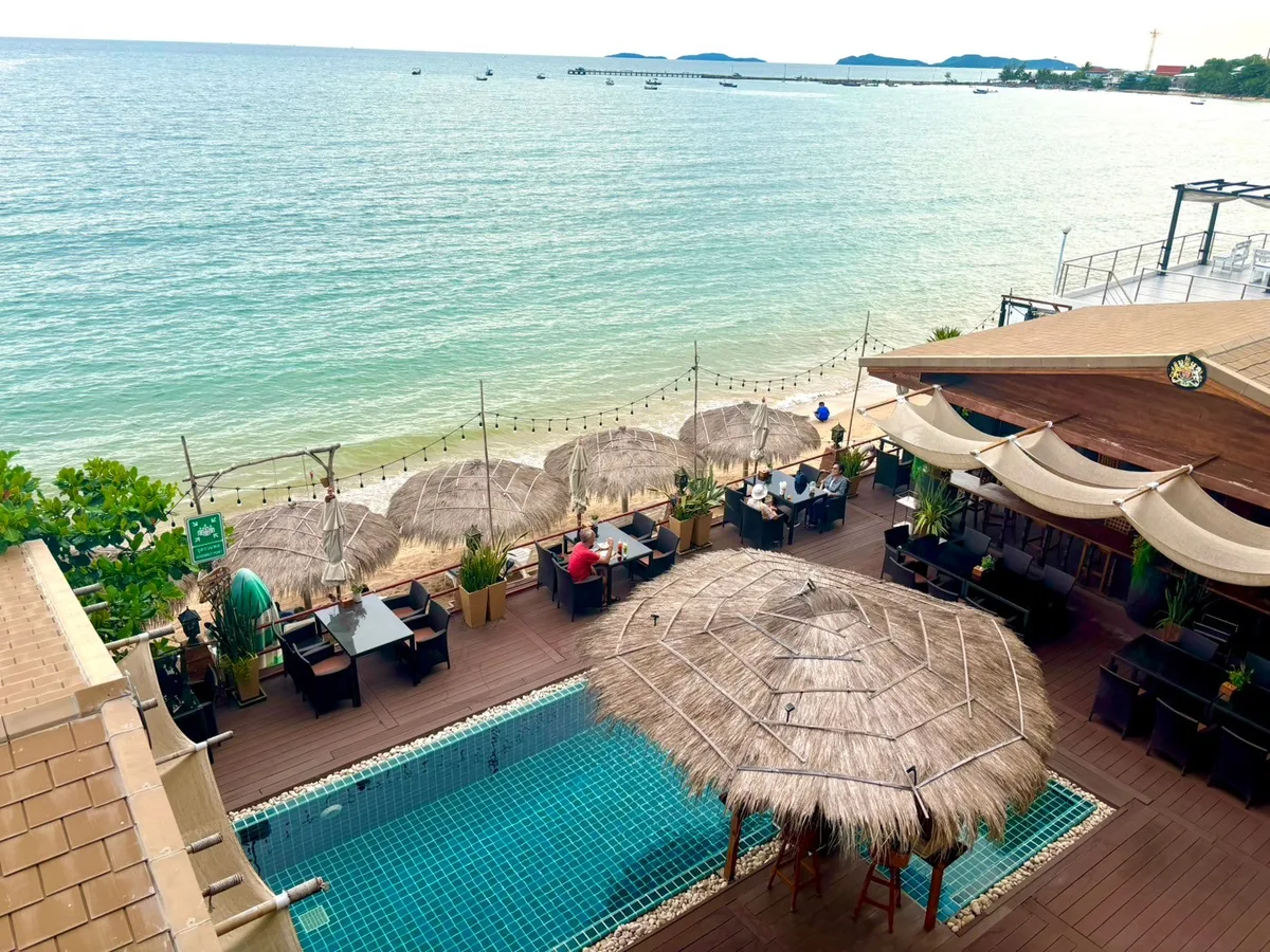 THE LORD NELSON HOTEL BAN CHANG — 1