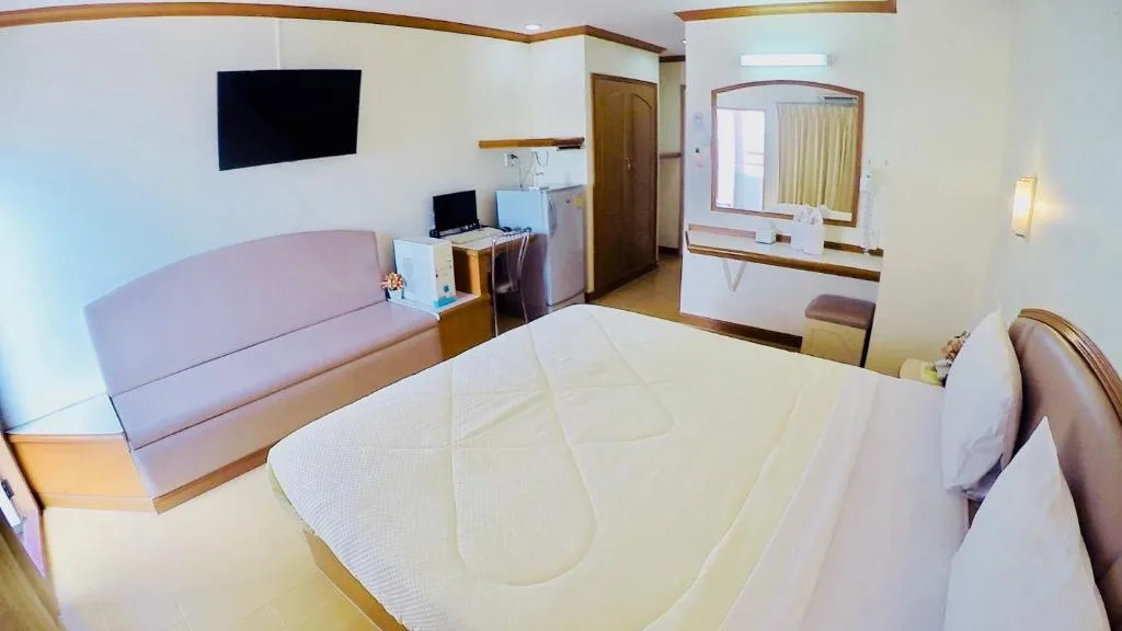P.A. Place Hotel — 4
