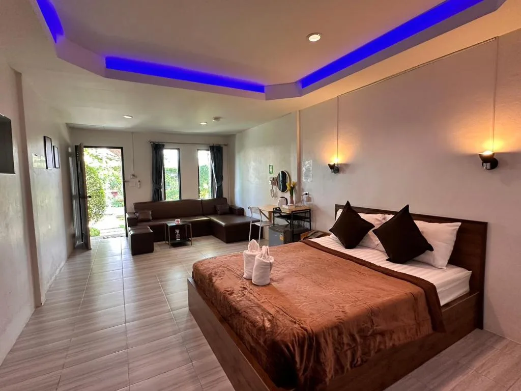 Viphuanan Resort — 3