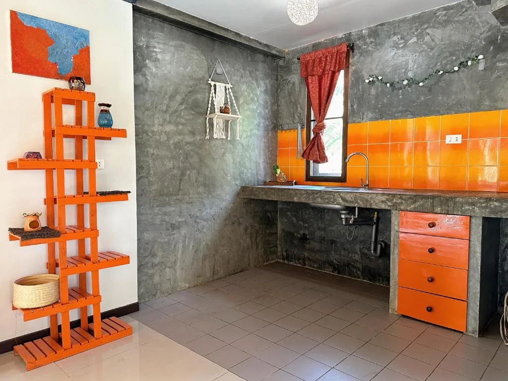Pairadise Hotel — 5