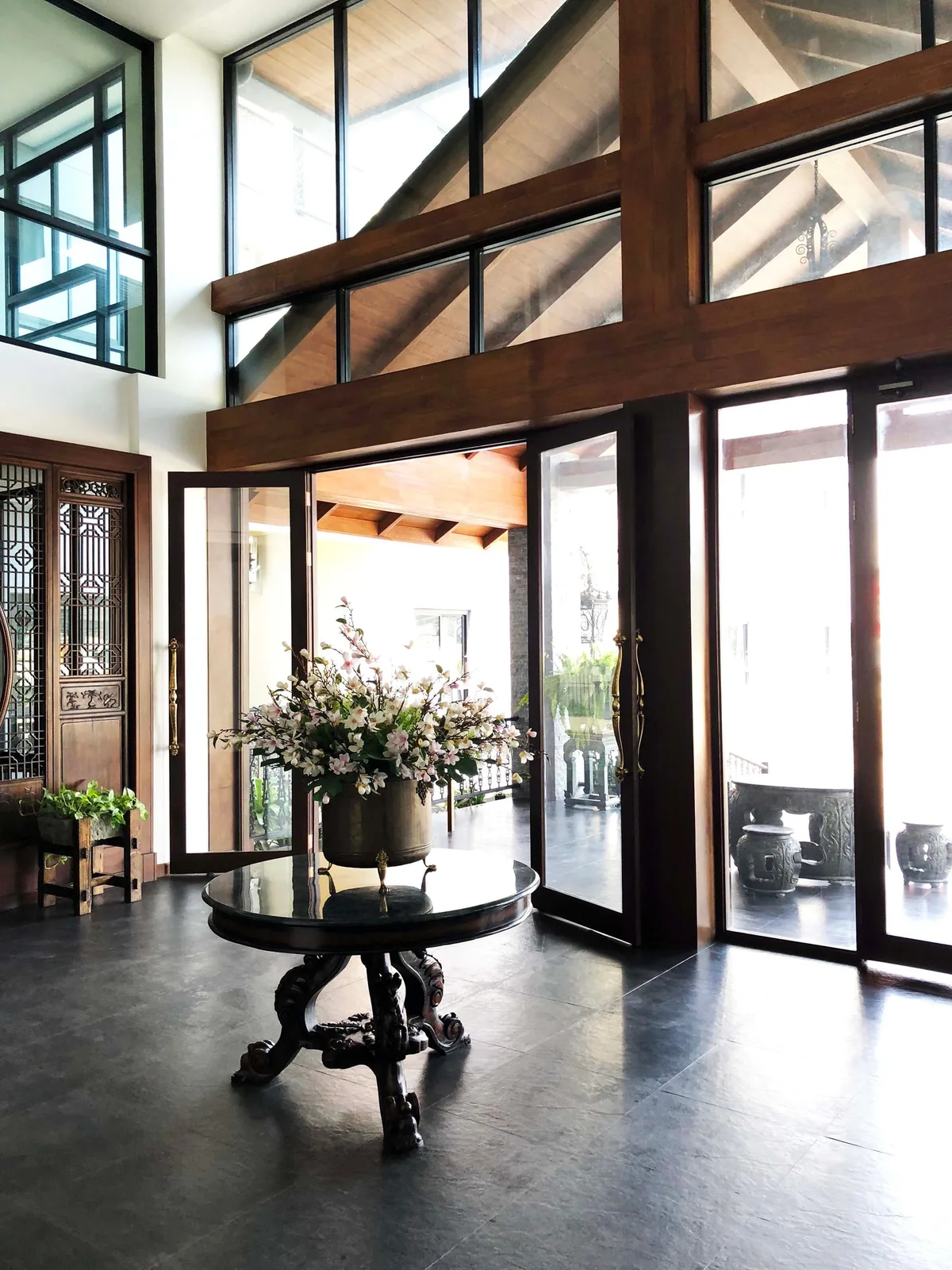 IYA service residence — 1
