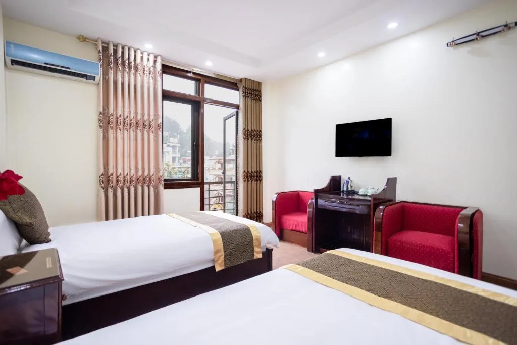 Sao Mai Bac Ha Hotel — 2