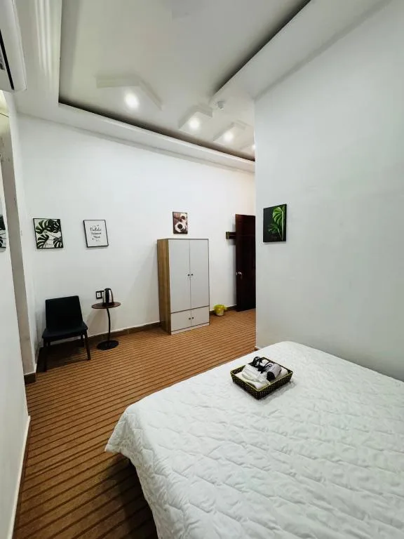 Golden Hotel — 5