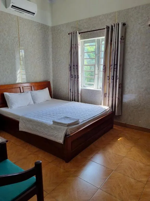Khách Sạn Nam Nguyên — 2