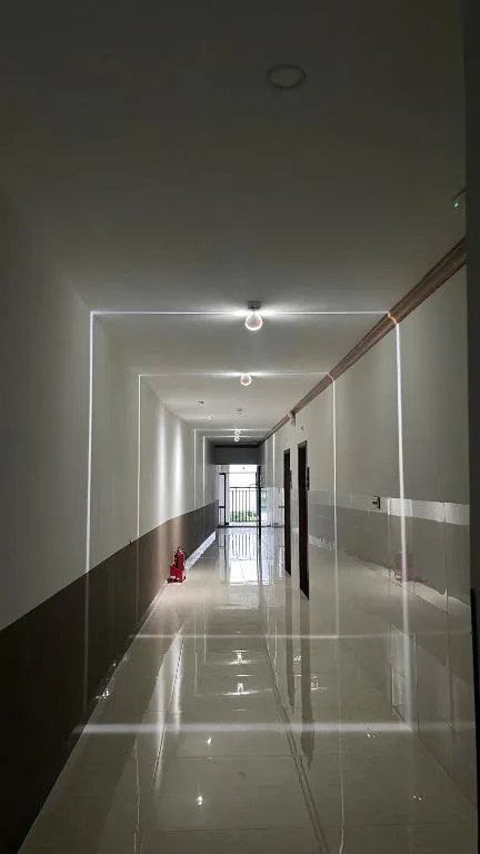 Khách Sạn Phượng Vĩ