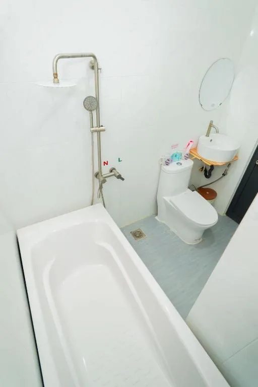Như Ngọc Motel — 3