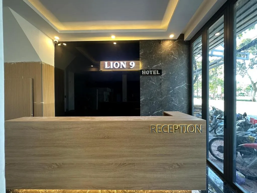LION 9 HOTEL — 3