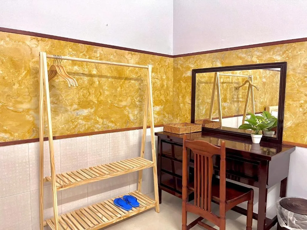 Mekong INN — 3