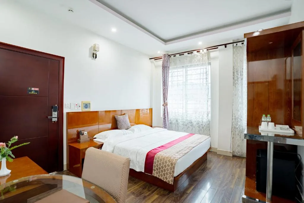 Khách sạn Sơn Tùng - Gần Phố đi bộ Kim Đồng