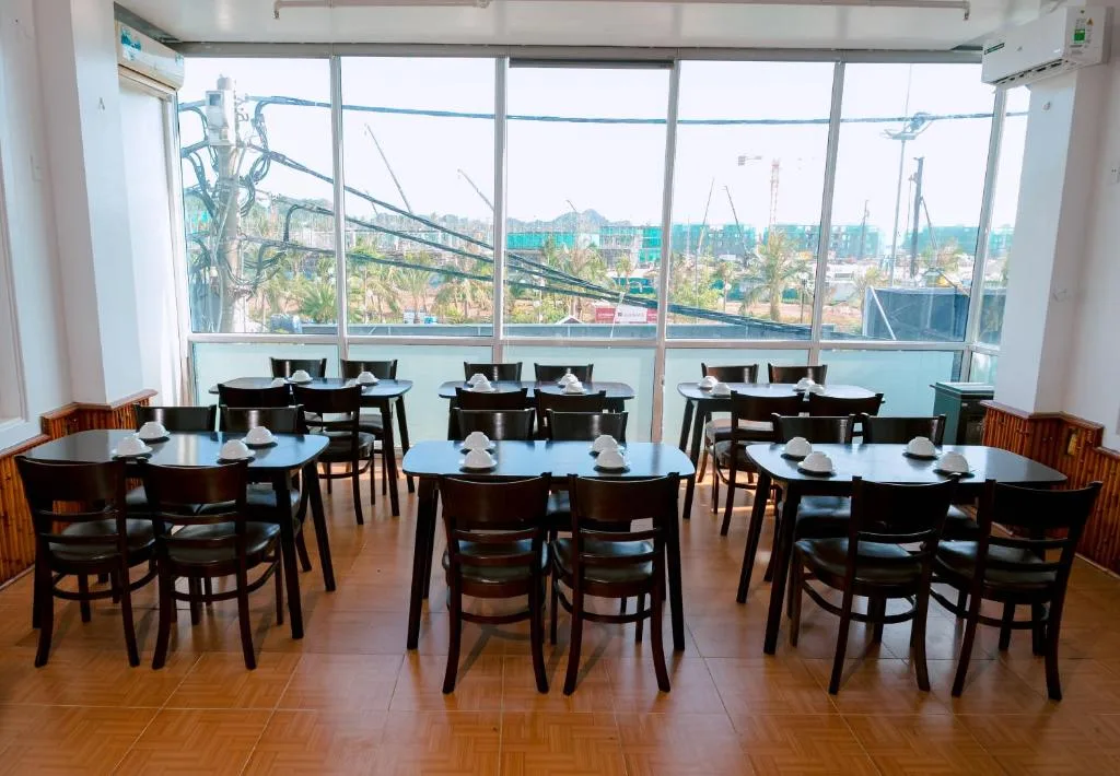 ĐỨC TUÂN Hotel - Eco Stay — 4