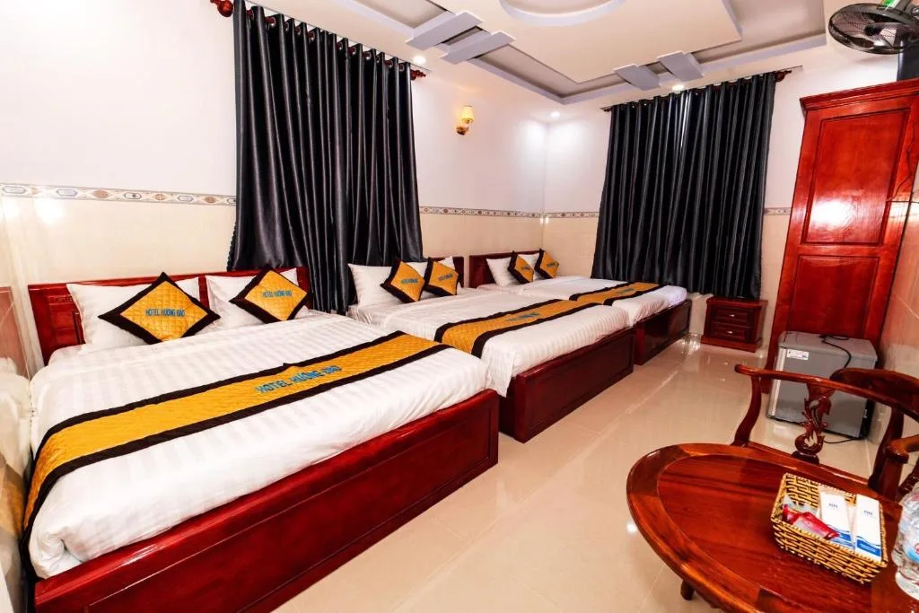 Hotel Hương Đào — 2