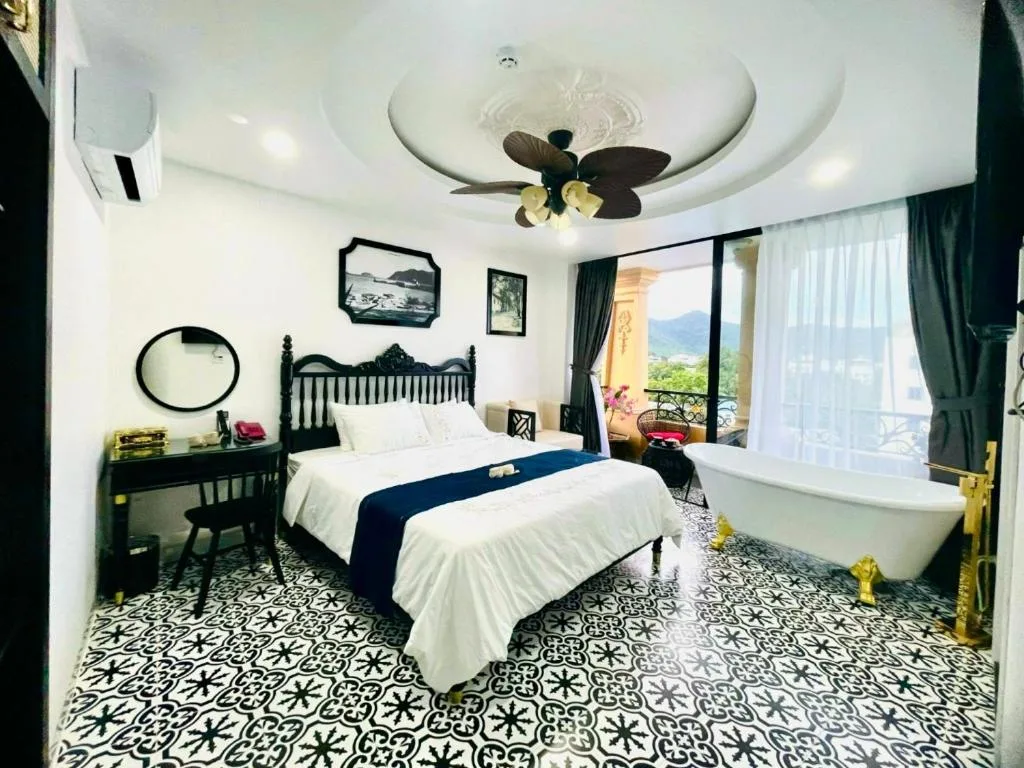 Nereus Hotel — 3