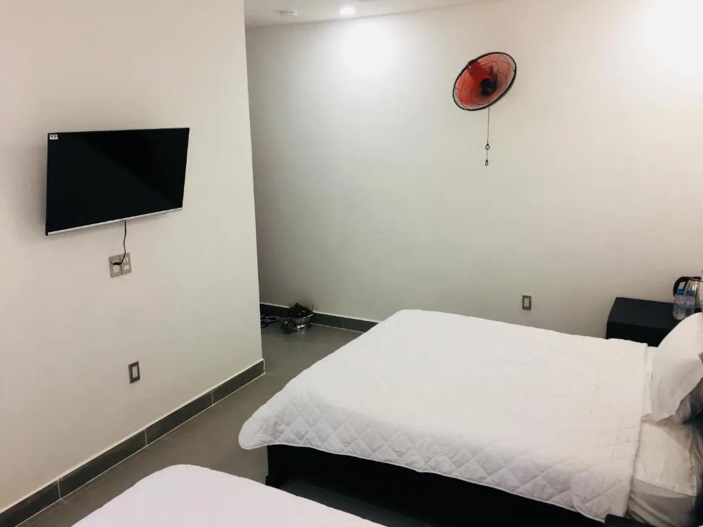 THAO LIEN HOTEL — 4