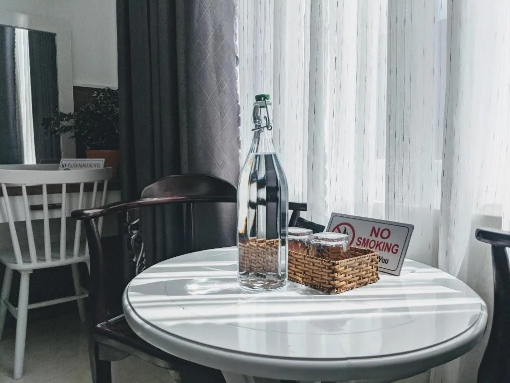 Tuấn Ninh Hotel I — 2
