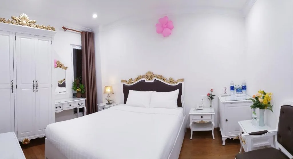Carita Hotel — 2